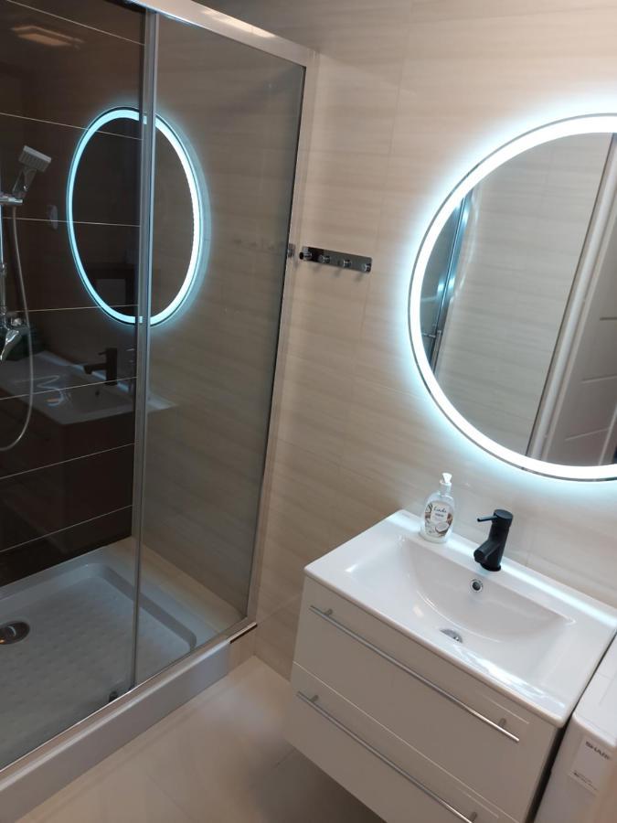 Nowy Apartament Jednopokojowy Z Lazienka Swinoujscie Ngoại thất bức ảnh